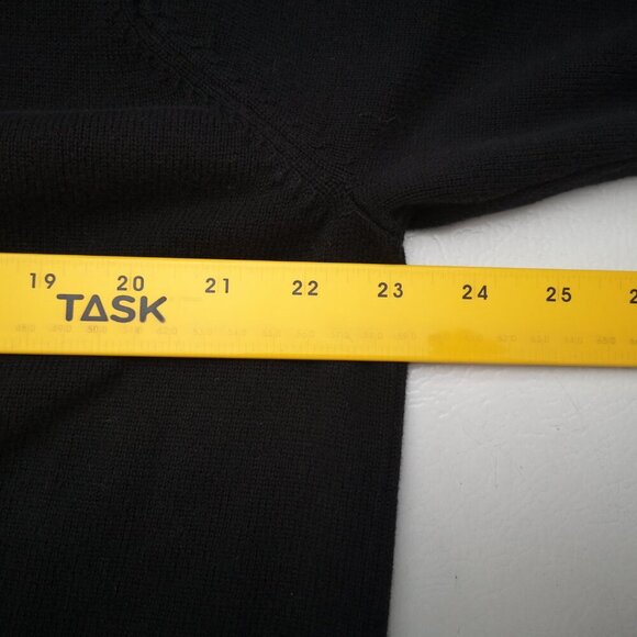 Izod Golf Men's Size Large Red Black & Grey Argyle Loose Fit V-neck Sweater - Picture 5 of 7